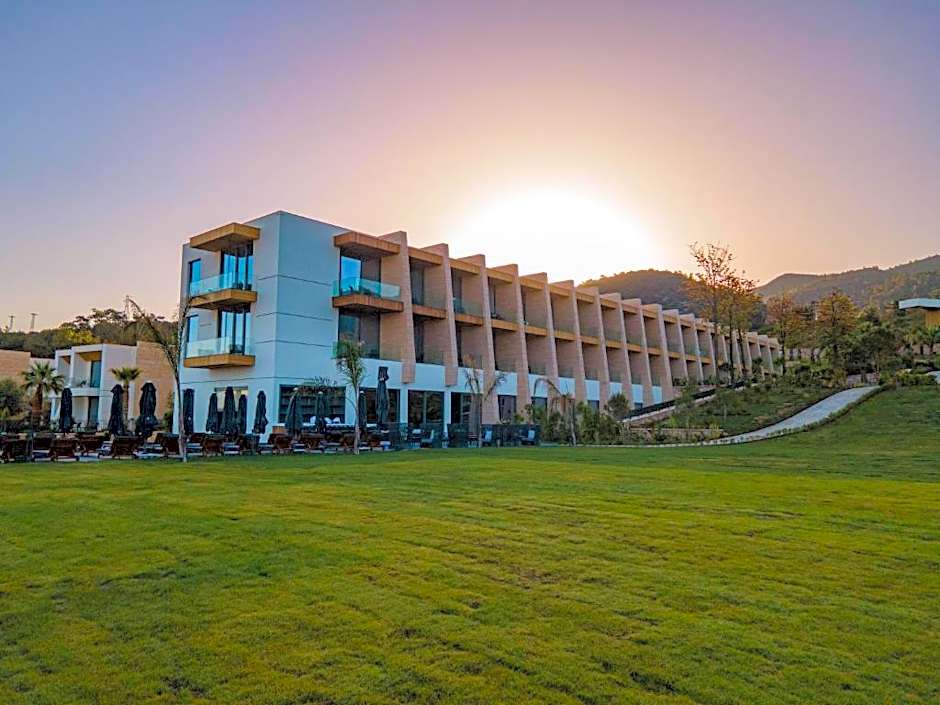 The Norm Collection Door'a Bodrum