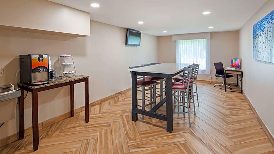 SureStay Hotel by Best Western Florence