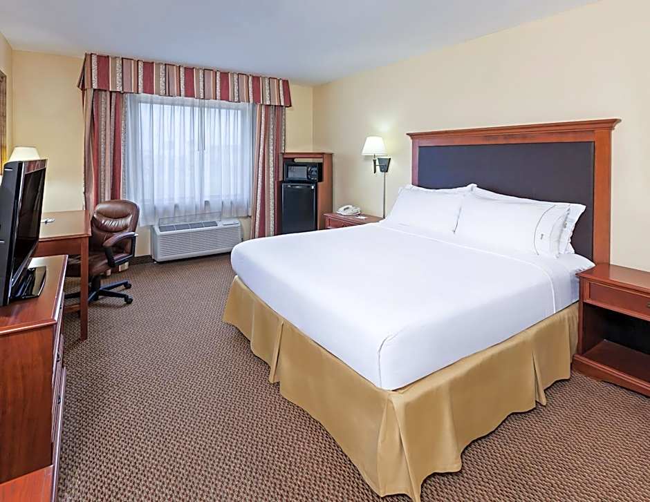 Holiday Inn Express Hotel & Suites Laredo-Event Center Area By IHG