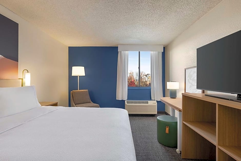 Spark By Hilton Germantown Washington Dc North