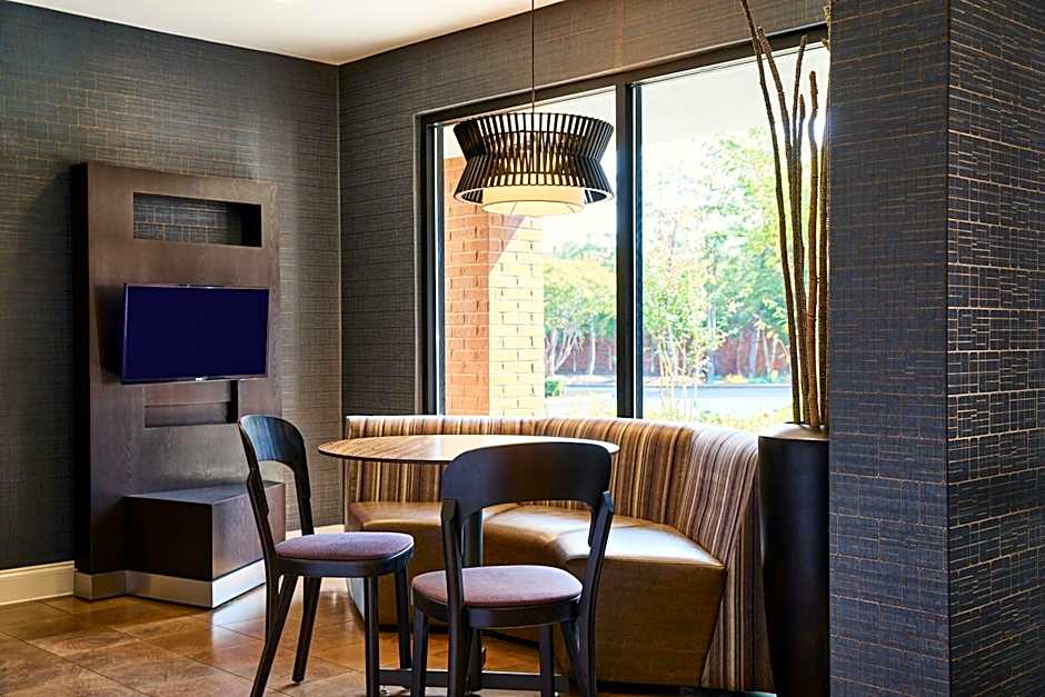 Courtyard by Marriott Memphis Germantown