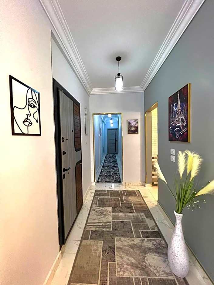 LUXURY HOME Namber 6