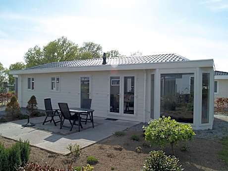 Two Bedroom Chalet - Velthorst 4