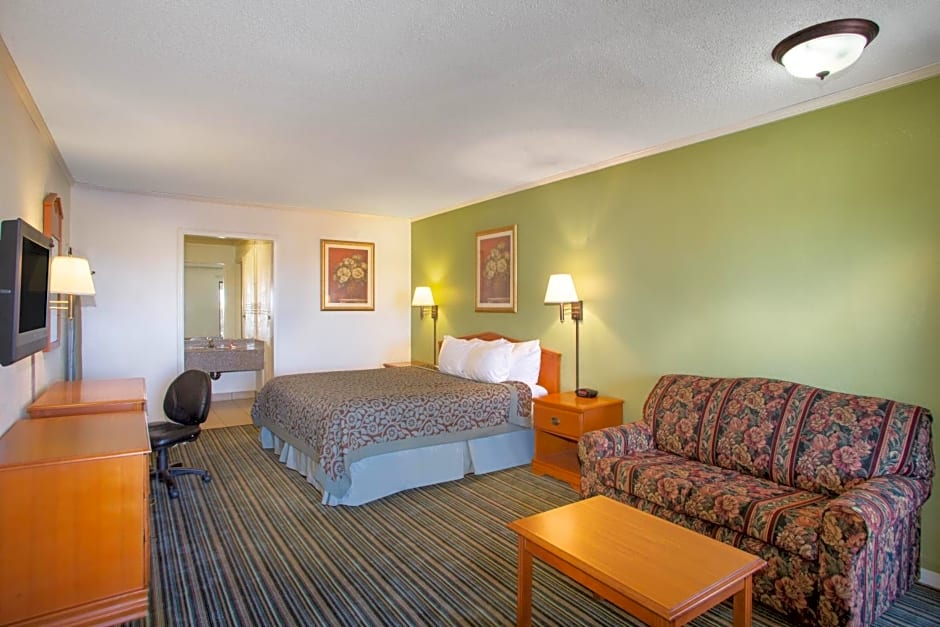 Days Inn by Wyndham Wichita West Near Airport