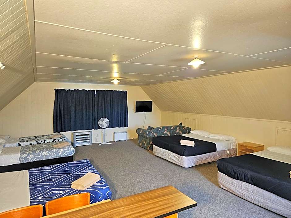 Bulls Motel & Holiday Park