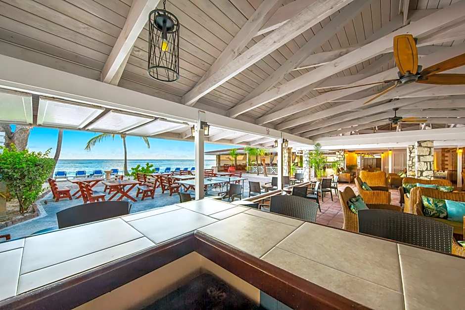 Pineapple Beach Club - All Inclusive - Adults Only