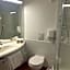 Brit Hotel Confort Montauban
