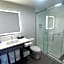 Holiday Inn Express & Suites Cocoa by IHG
