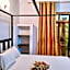 Tropinest bungalows & hostel