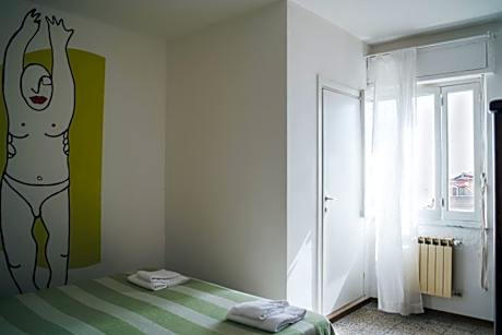 Twin Room with Private Bathroom