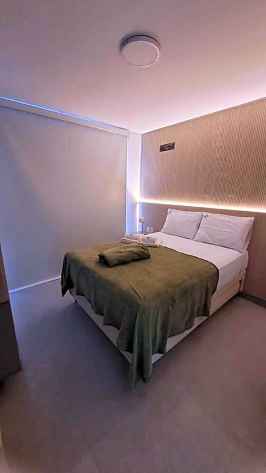 ZUPPOLINI Apart Hotel