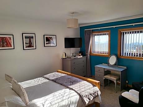 Deluxe Double Room with Sea View