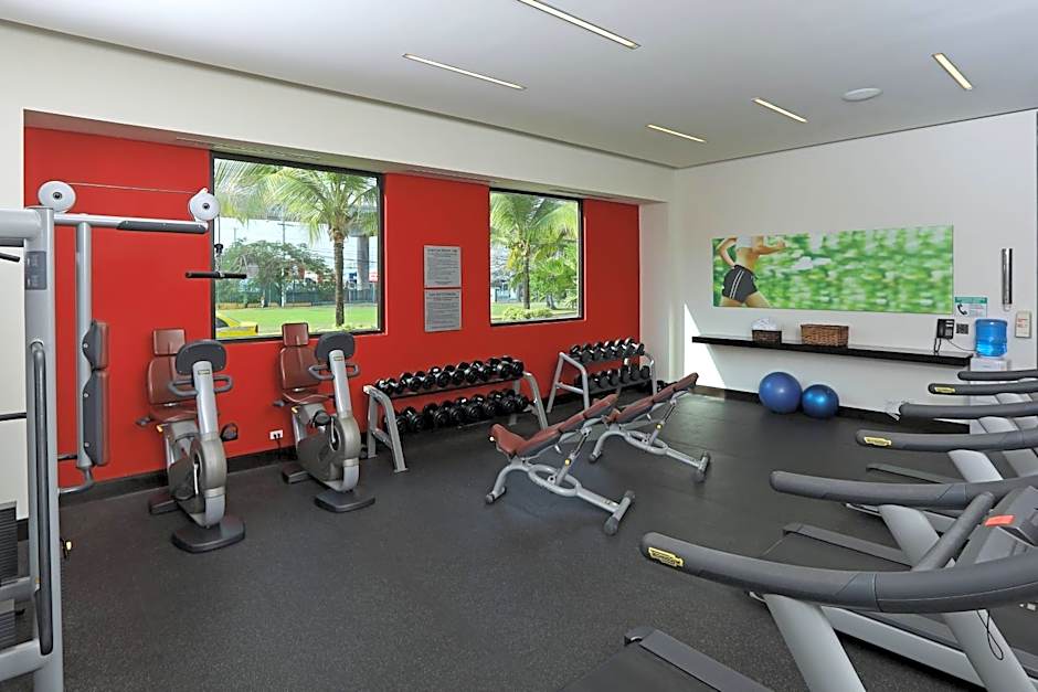 Courtyard by Marriott Panama Metromall