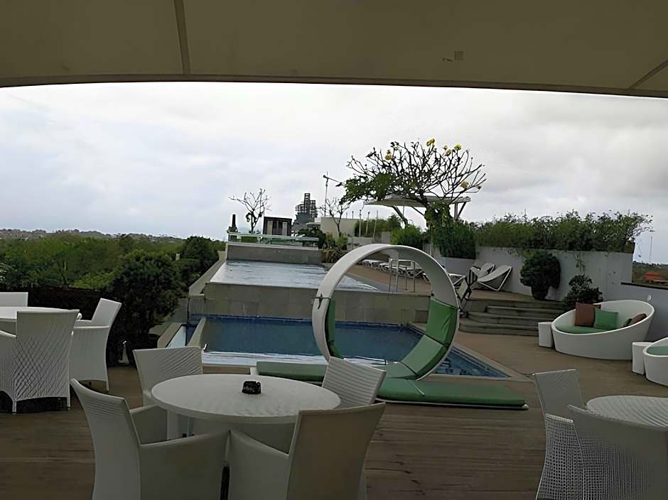 Maxonehotels At Bukit Jimbaran