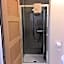 1 Lochness Rooms&Hostel