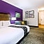La Quinta Inn & Suites by Wyndham Elkhart