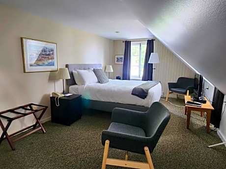Small Double Room