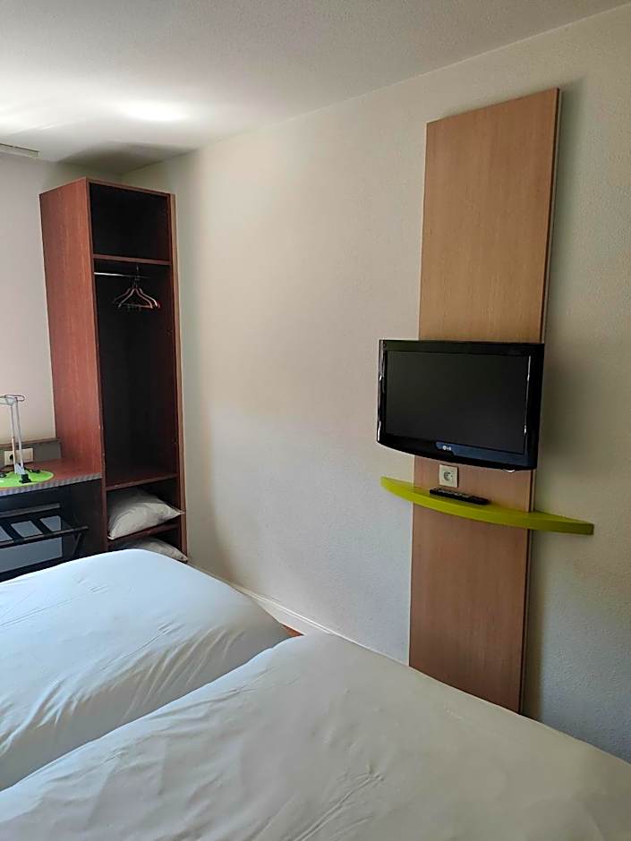 Ibis Styles Bethune Bruay Hotel