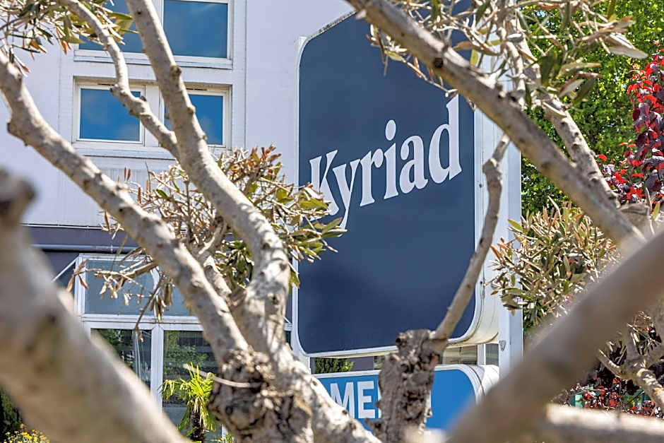 Kyriad Paris Ouest - Colombes