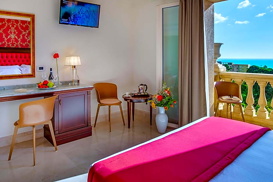 La Paloma Blanca Hotel