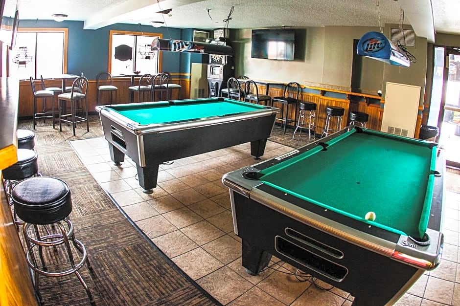 Fargo Inn and Suites