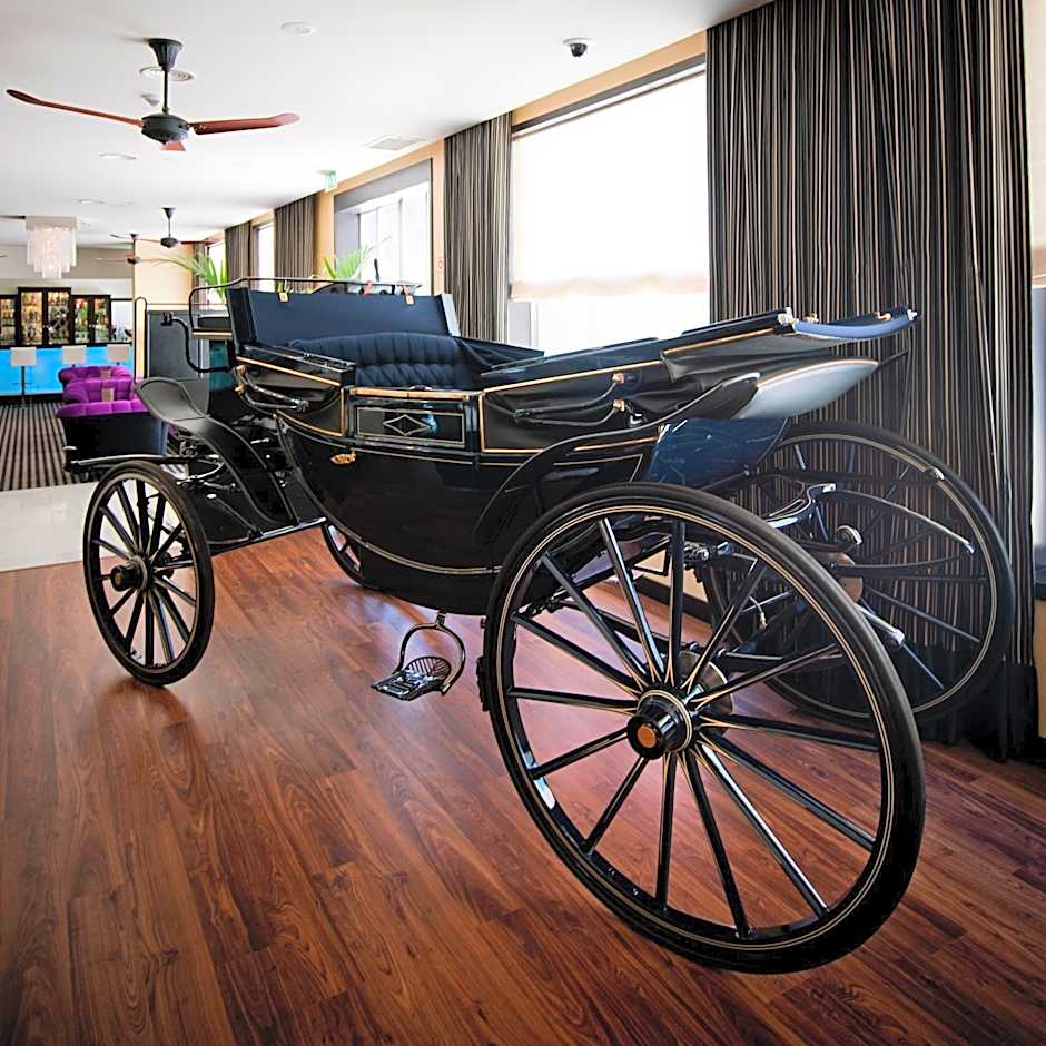 SANA Silver Coast Hotel