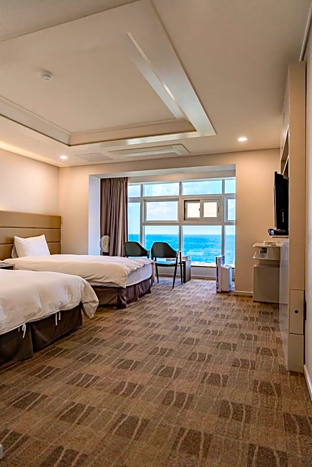 Cocoon Hotel
