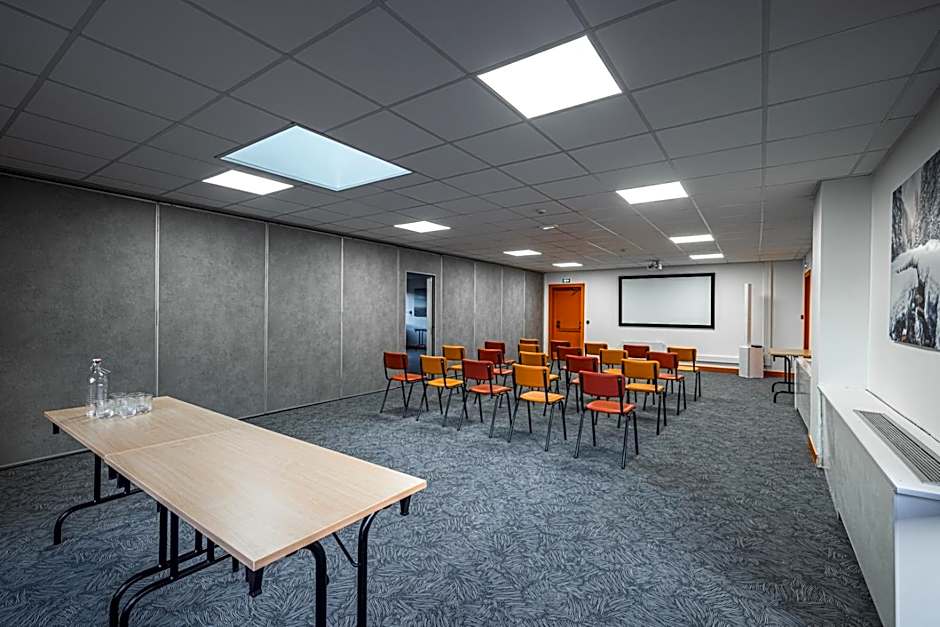 Hotel Base Camp Lodge - Albertville