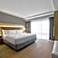 DoubleTree by Hilton Davenport