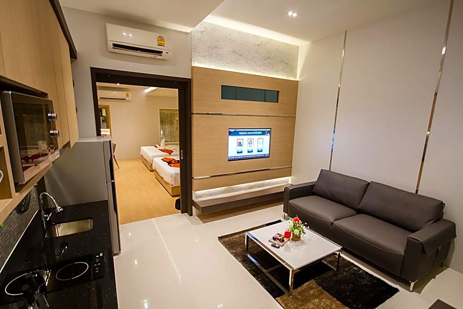 Platinum Hotel and Apartments