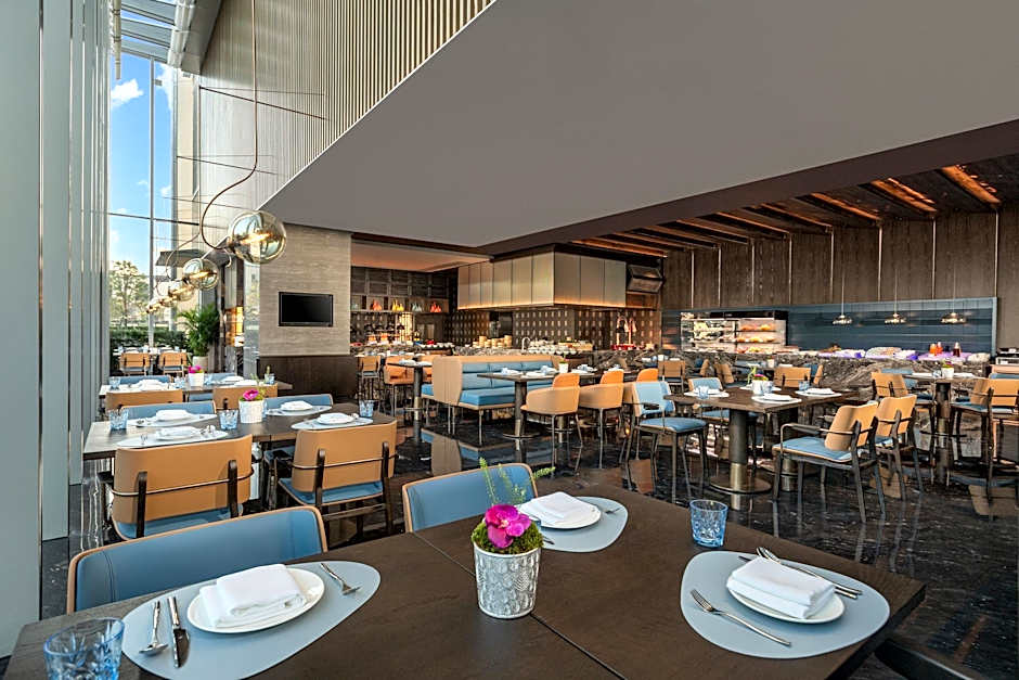 Crowne Plaza Jiangmen Binjiang By IHG