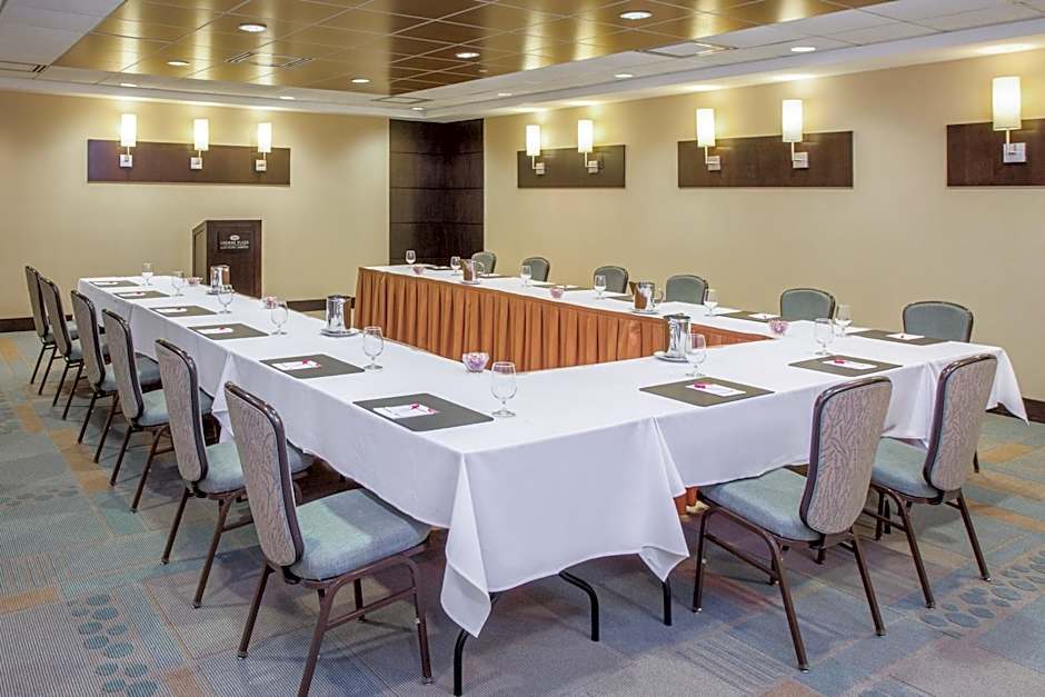 Crowne Plaza Hotel Glen Ellyn/Lombard By IHG