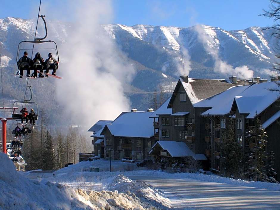 Snow Creek Lodge by Fernie Lodging Co