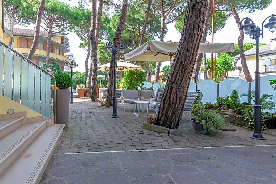 Hotel Ascot