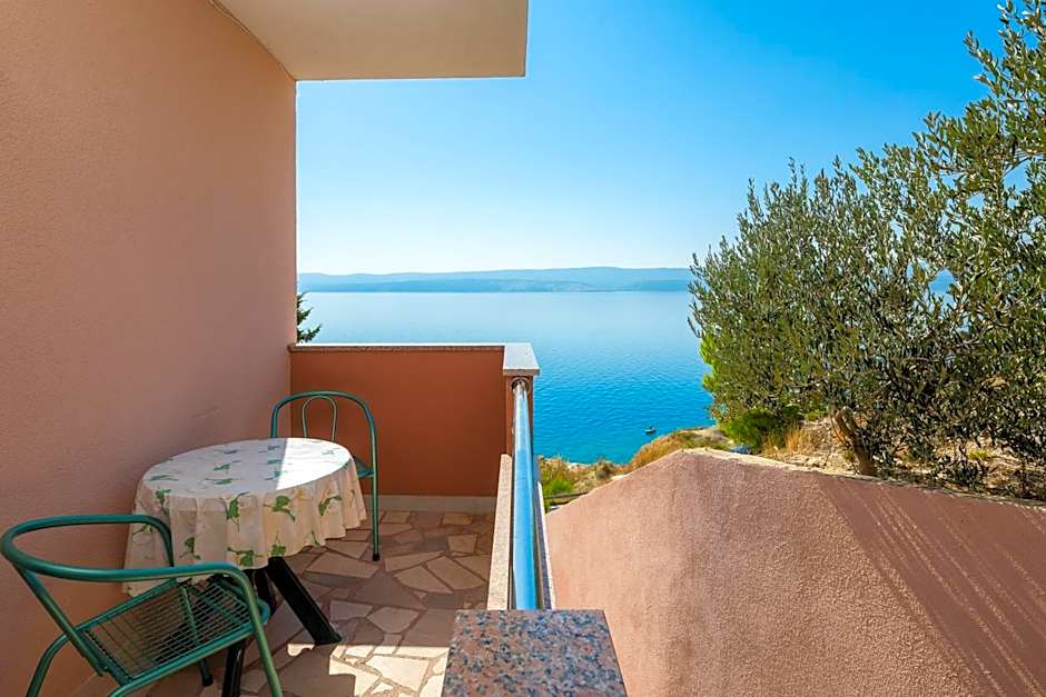 Adriatic Blue Apartments