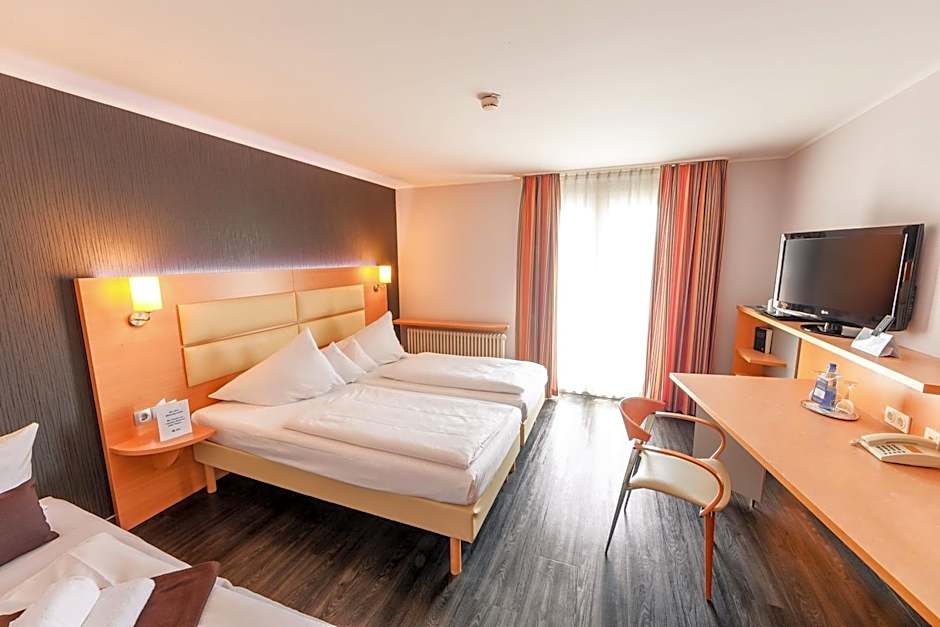 Photo 1 of 50 of PLAZA INN Stuttgart-Ditzingen