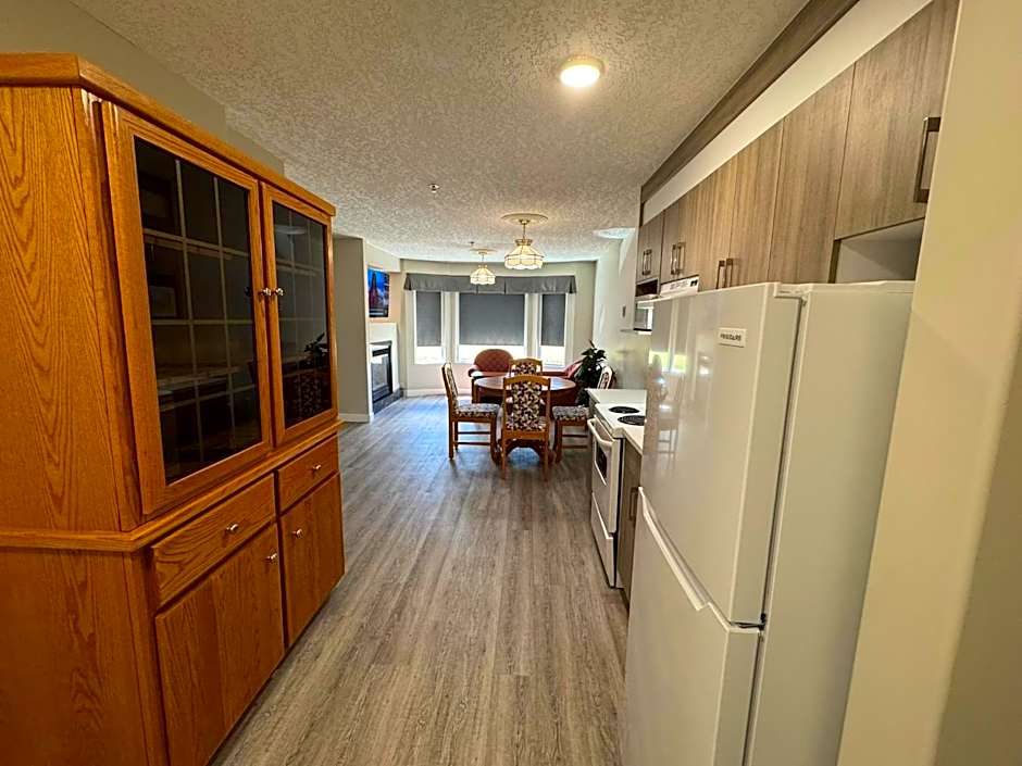 Photo 1 of 17 of 1 Bedroom Suite