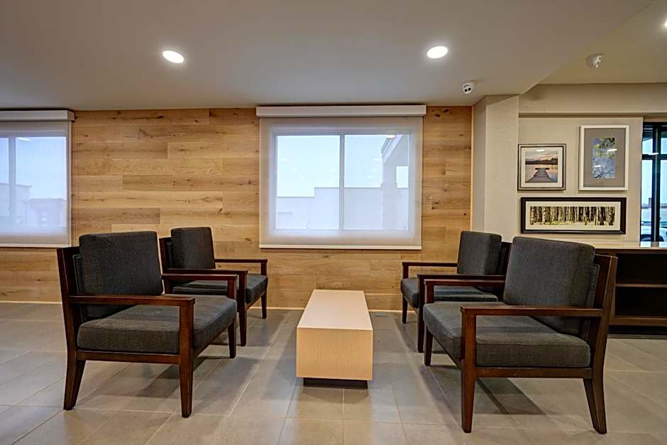 Country Inn & Suites by Radisson, Pierre, SD