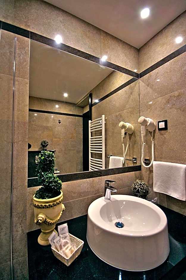Boutique Hotel Divina