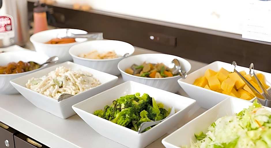 Toyoko Inn Okinawa Naha Asahi-basi Ekimae