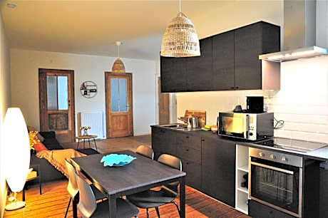 Boho Apartments - 2 Bedrooms