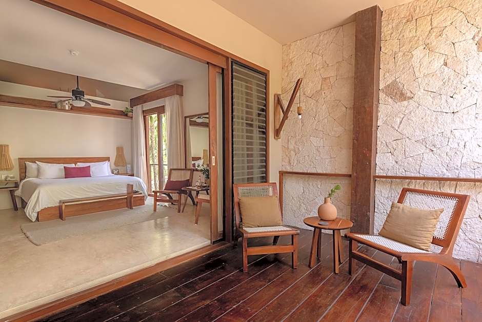 Photo 1 of 8 of Suite, Garden View, Balcony