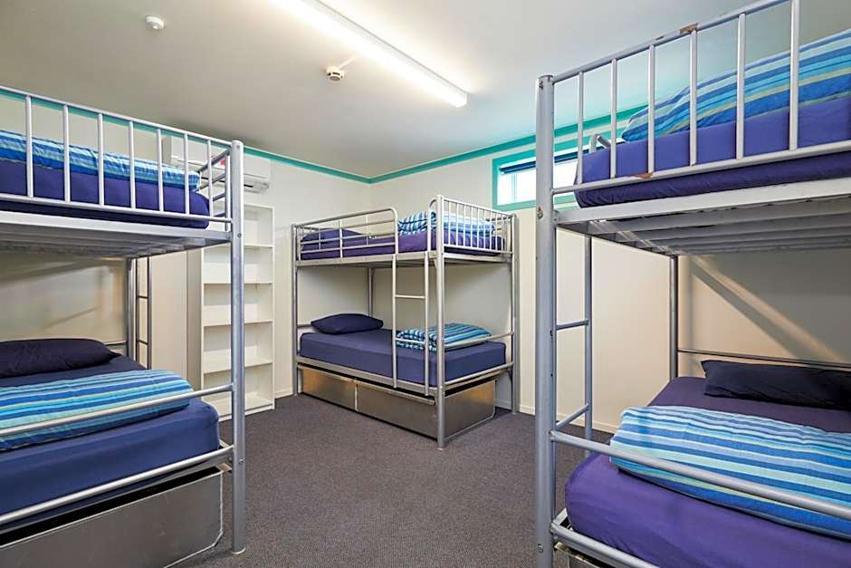 Pacific Coast Lodge and Backpackers