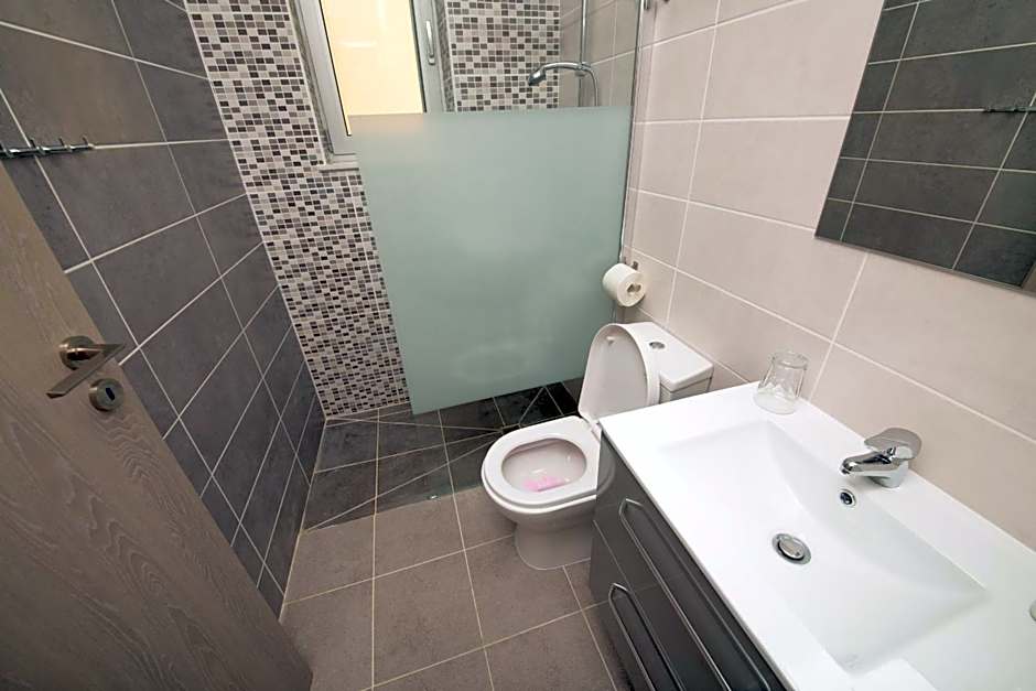 Christopher's Sandy Beach Suites