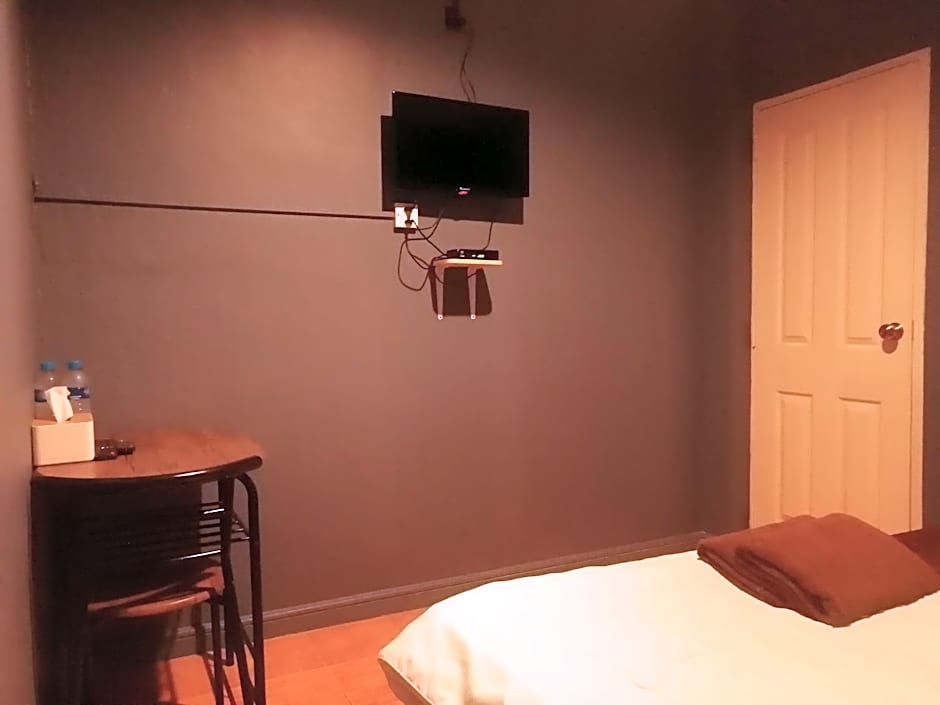 airport house