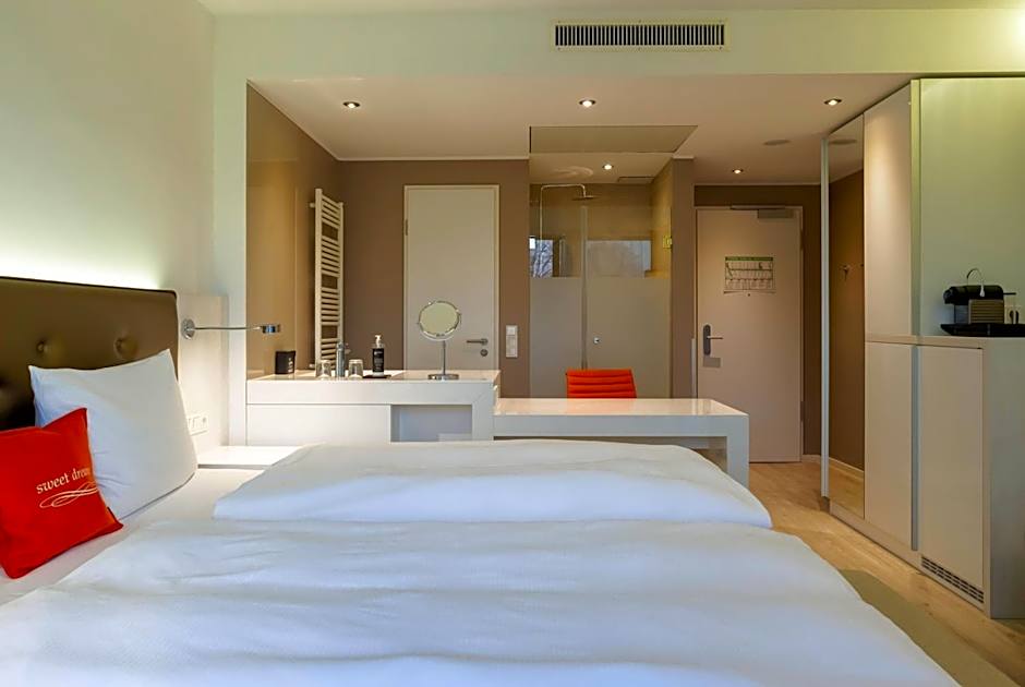 elaya hotel kleve, Trademark Collection by Wyndham