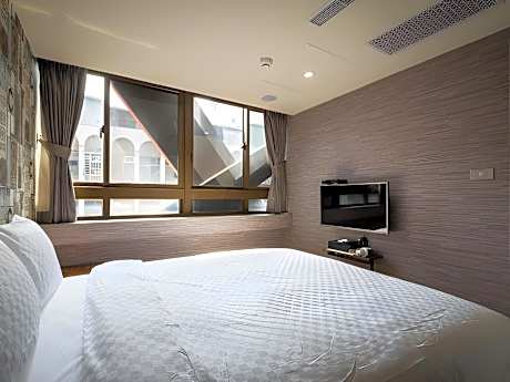 Double Room with Window