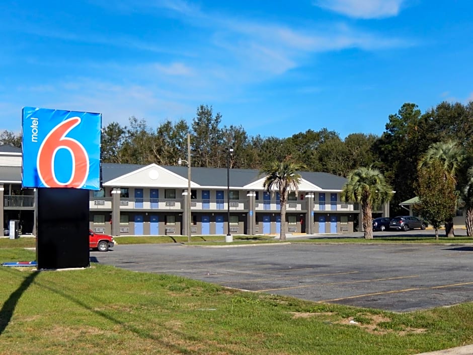 Motel 6-Moultrie, GA