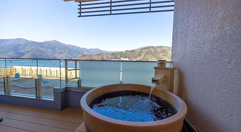 Fuji Kawaguchiko Onsen Konansou