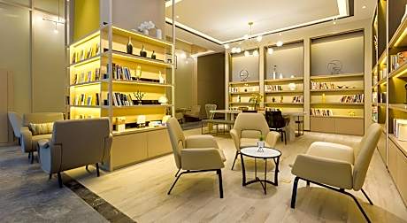 Atour Hotel Xi'an Gaoxin Jinye Road Branch                                                 